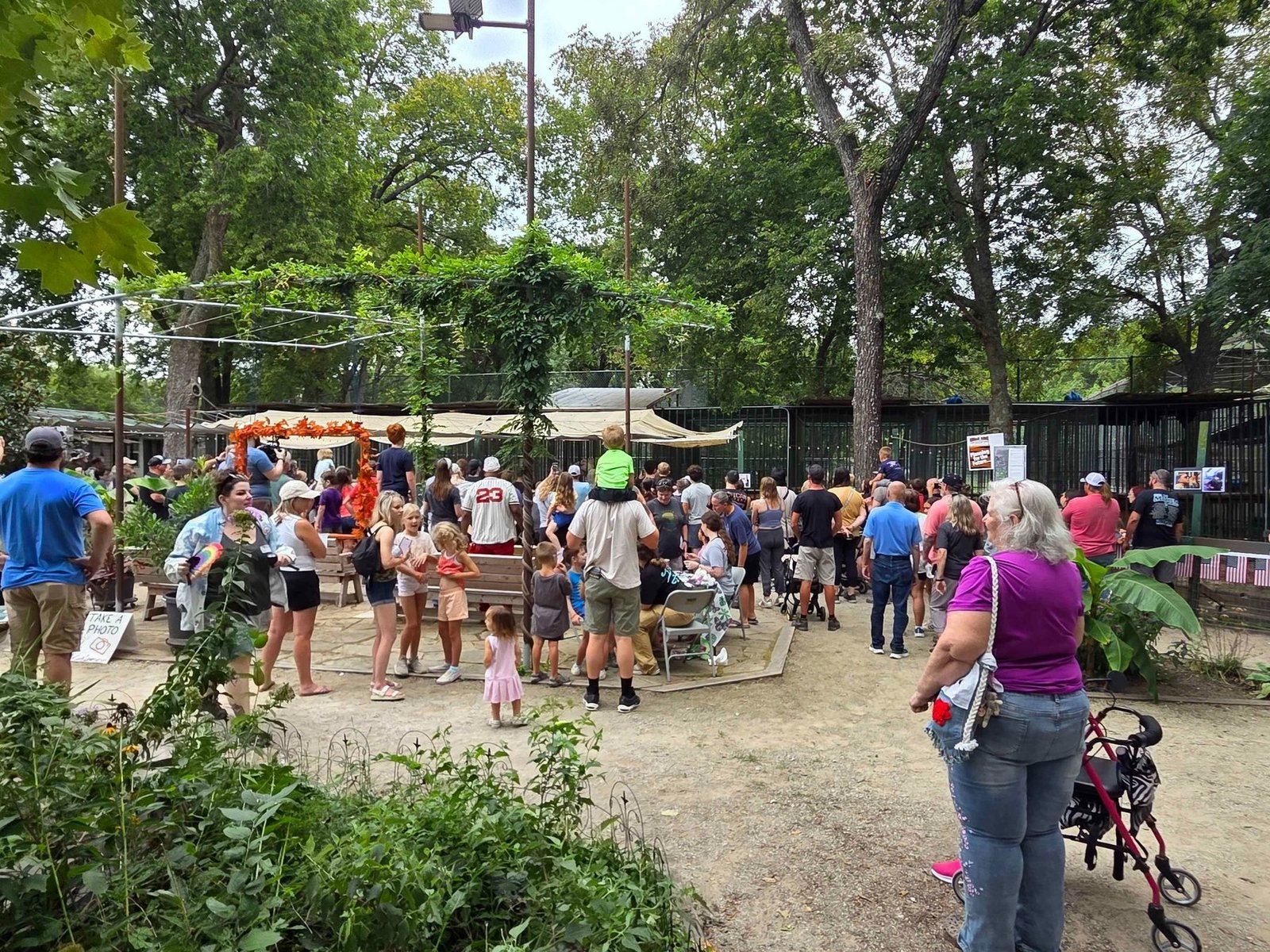 Guests around the central courtyard